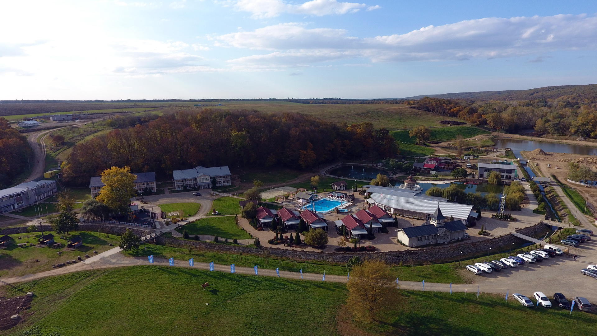 Ярославская краснодарский край. Кремниевые термы в станице Ярославская. Станица Ярославская Краснодарский край. Кремниевые термы вид сверху. Сад в станице Ярославской.